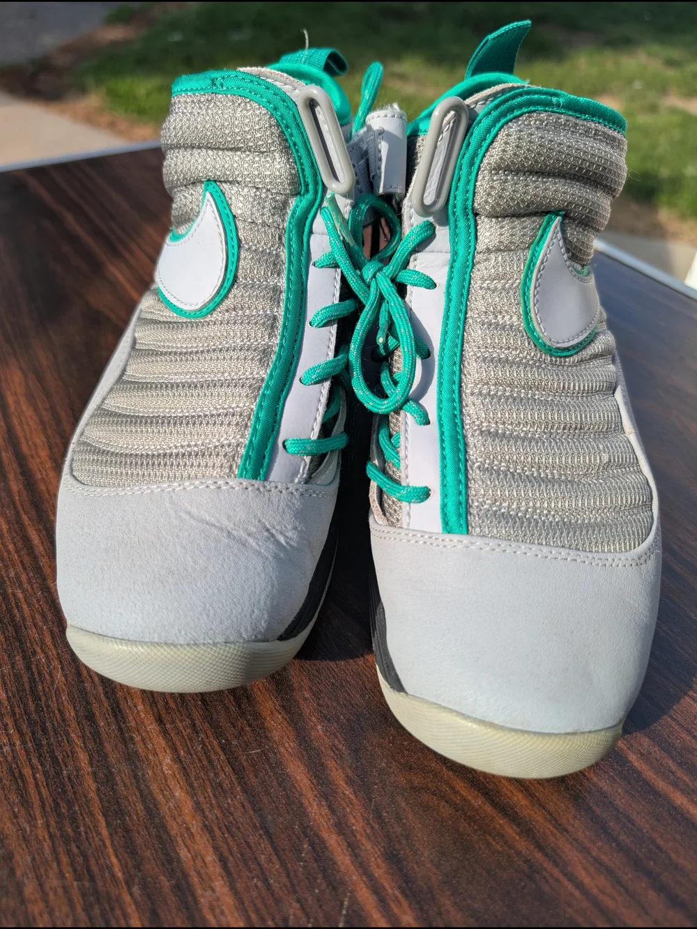 Teal & Gray Athletic Shoes - NIKE